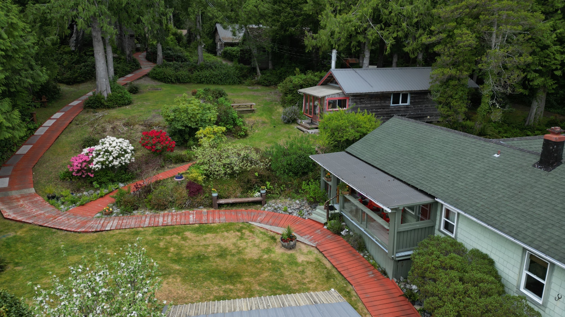 Aerial view of Wood's End Landing cabins, gardens and brick pathways
